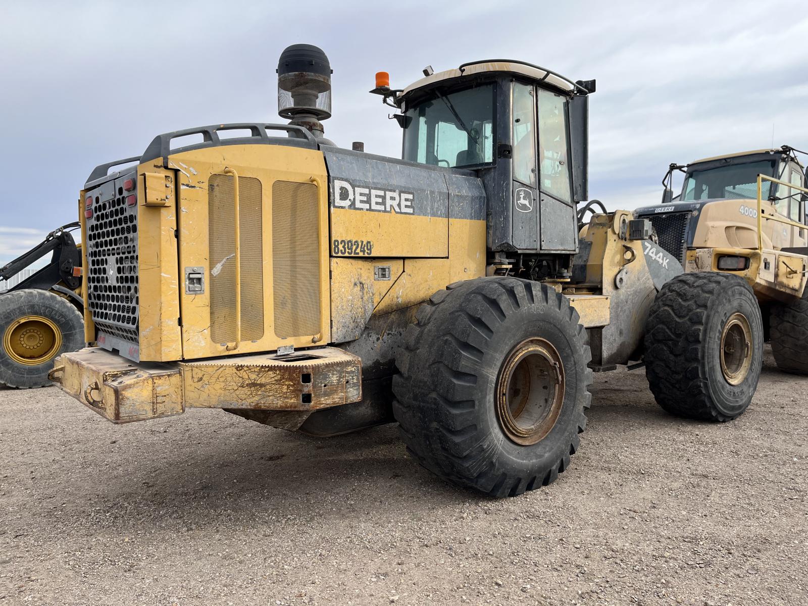 ./imagenes/INVOICE/2019/17454/CARGADOR FRONTAL JOHN DEERE 744K (28).JPG